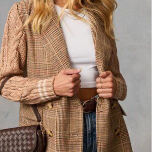 NWT! VICI Crestfield Sweater Knit Sleeve Plaid Blazer, Size Medium